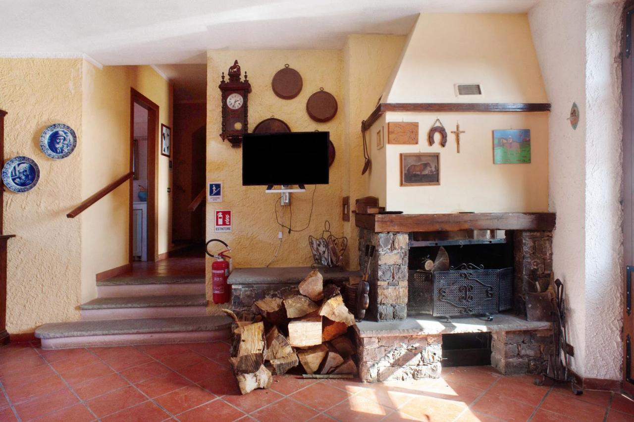 הוילה Calice al Cornoviglio Casa Della Barcareccia מראה חיצוני תמונה